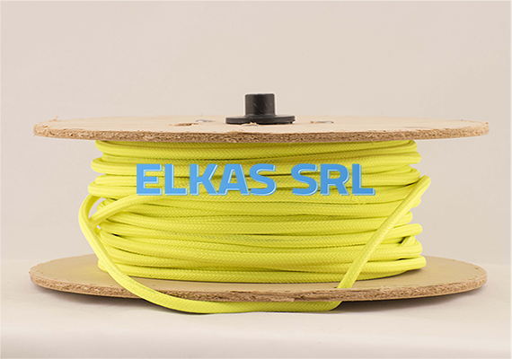 Nossos cabos são certificados. Eles também têm um processo de colagem que os impede de serem desintegrados em sua armadura